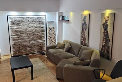 Apartament cu 2 camere decomandat în Central - 2