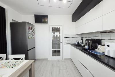 Apartament cu 2 camere decomandat, mobilat în Micro 17 - 6