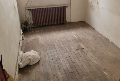 Casă individuală cu 5 camere cu Canalizare în Coșbuc - 3