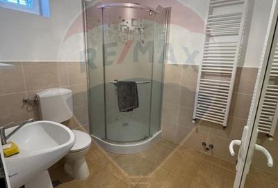 Casă cu 6 camere cu Teren 1263 Mp în Dărmănești - 16