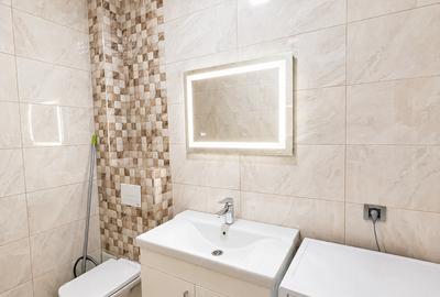 Apartament cu 3 camere decomandat în 13 Decembrie - 14
