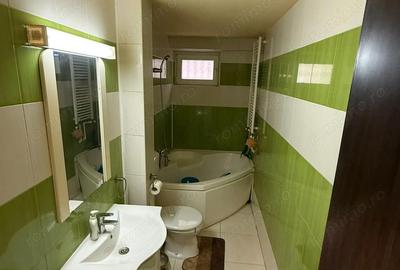 Garsonieră decomandată, mobilată în Km 4 - 9