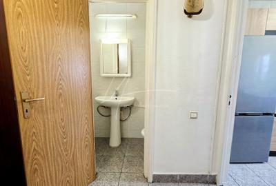 Apartament cu 3 camere semidecomandat, mobilat în Panduri - 36