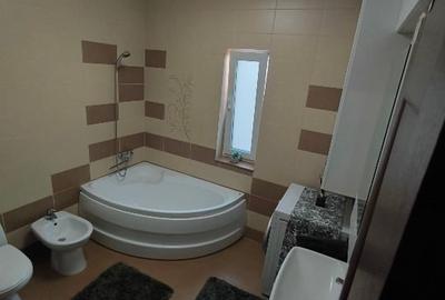 *Mobilat & Utilat* Apartament 2 camere Cris Estate - 7