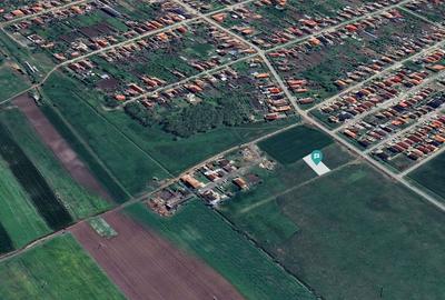 Loc de casa de 494 mp în Livada - 2