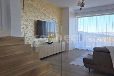 Casă cu 4 camere cu Canalizare în Europa - 2