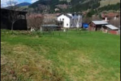 Teren de 1000 mp, în Central - 2