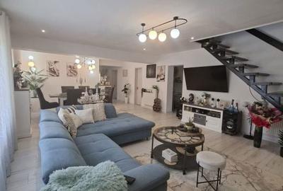 Casă cu 4 camere cu Teren 800 Mp în Ferneziu