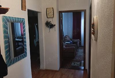 Proprietar Apartment 3 Camere, 76mp, zona HCC L-uri, partial renovat, utilat! - 1