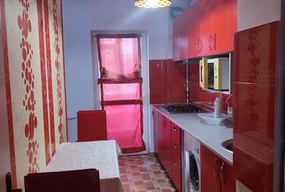 Apartament cu 2 camere decomandat în Valea Ialomiței - 2