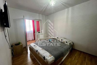 Apartament 3 camere,etaj 3,zona UMT - 5
