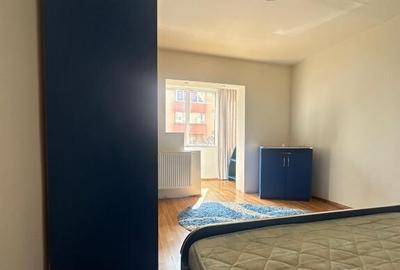 Apartament cu 2 camere, decomandat - zona Racadau - 4