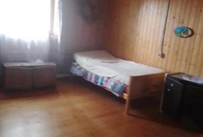 Casă cu 6 camere cu Teren 1400 Mp în Bazna - 10