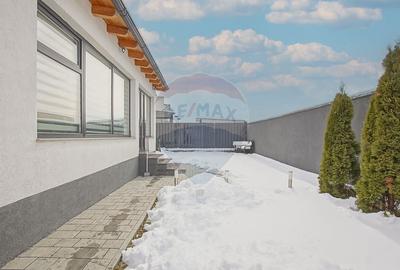 Casă cu 4 camere cu Teren 388 Mp în Sânpetru - 41