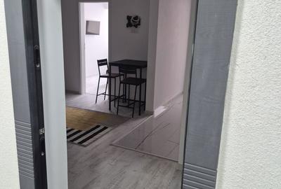 Apartament cu 2 camere semidecomandat în Central - 1