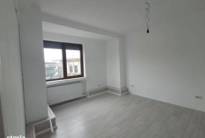 Apartament cu 5 camere decomandat în Moșilor - 19