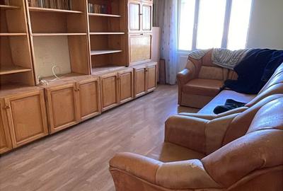 Apartament cu 3 camere semidecomandat în Colentina - 2
