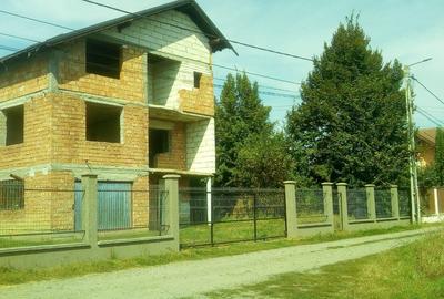 Vand casa cu 6 cam.in zona Unirii - 5