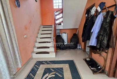 Casă cu 4 camere cu Teren 450 Mp în Central - 10