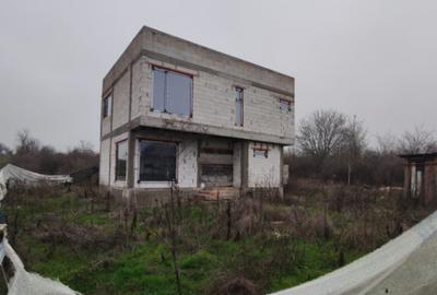 Casă cu 4 camere cu Teren 500 Mp în Cârcea - 6