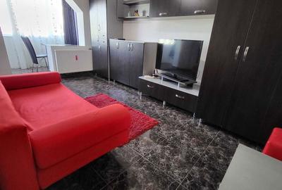 Garsonieră semidecomandată în Confecții - 1