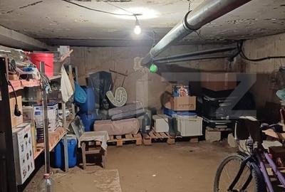 Garsoniera renovata, 29 mp, zona Micro III - 7