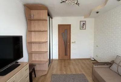 Garsonieră decomandată în Unirii - 1