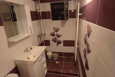 Garsonieră decomandată în Central - 7