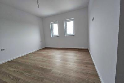 Apartament cu 3 camere decomandat în Șag - 7