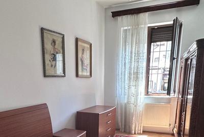 Romana.Parter din P+2,apartament 3 camere ,85 mp,garaj.Renovat Romana.Parter din P+2,apartament 3 camere ,85 mp,garaj.Renovat - 3