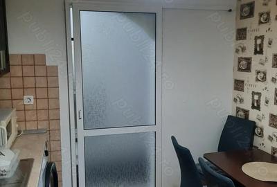 Inchiriez apartament 2 camere +loc de parcare zona nicolina biserica catolica