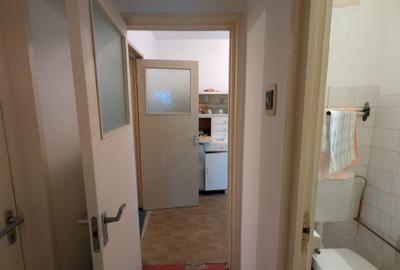 Vânzare apartament 2 camere zona Nord, decomandat, etaj 3, 50mp, bloc din beton - 8