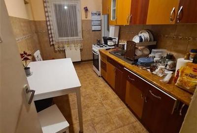 Apartament cu 4 camere semidecomandat în Gemenii - 6