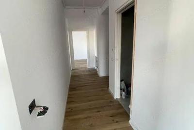 Apartament cu 3 camere decomandat în Siloz - 10