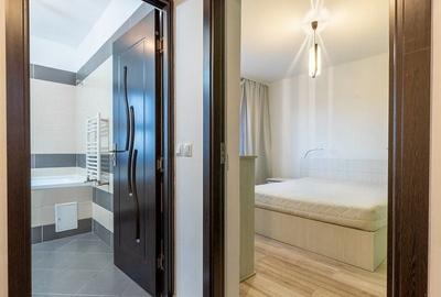 Apartament cu 2 camere decomandat în Tractorul - 4