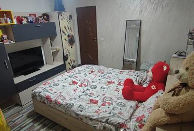 Apartament cu 3 camere în zona Uzina 2, cod 8125 - 4