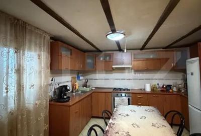 Casă cu 3 camere cu Teren 1644 Mp în Central - 14