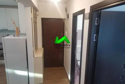 Apartament cu 3 camere decomandat în Central - 2