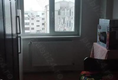 Apartament 3 camere de vanzare zona Billa Apartament 3 camere de vanzare zona Billa - 7