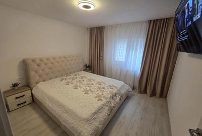 Apartament cu 4 camere decomandat în Central - 7