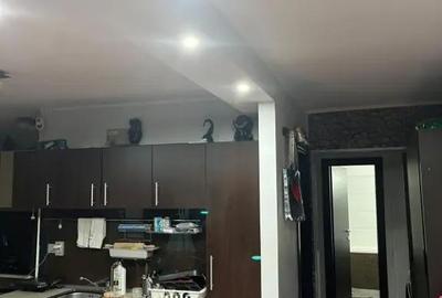 Apartament cu 2 camere decomandat în Vitan - 4