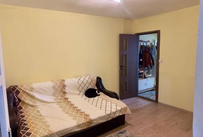 Casă individuală cu 3 camere cu Canalizare în Giulești - 10