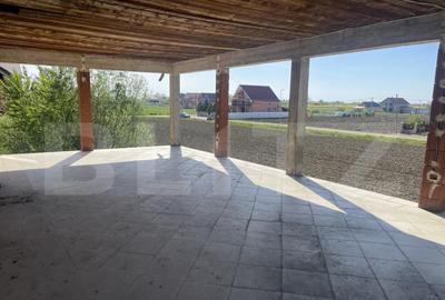 Casă cu 7 camere cu Teren 1300 Mp în Central - 14