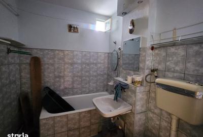 Apartament cu 3 camere decomandat în Republicii - 9