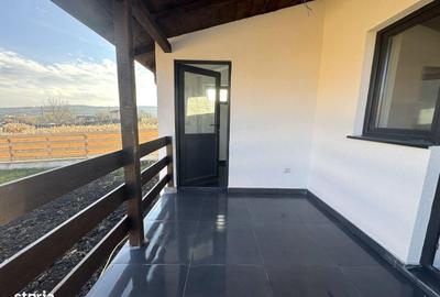 Casă cu 3 camere cu Teren 420 Mp în Tomești - 2