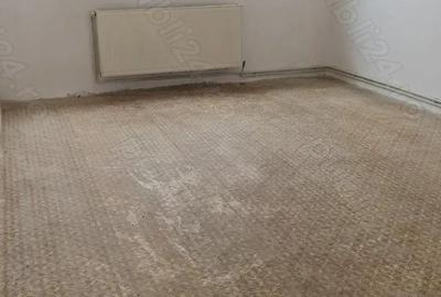 Apartament de vanzare - 2