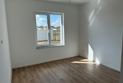 Casă individuală cu 4 camere cu Teren 430 Mp în Berceni - 3