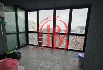 Garsonieră decomandată, mobilată în Titan - 9