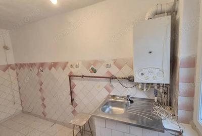 Vanzare apartament 2 camere, 42 mp - Bumbe?ti-Jiu - strada Jiului - 6