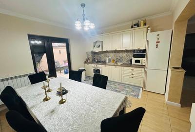 Vand casa mobilata utilata - 2